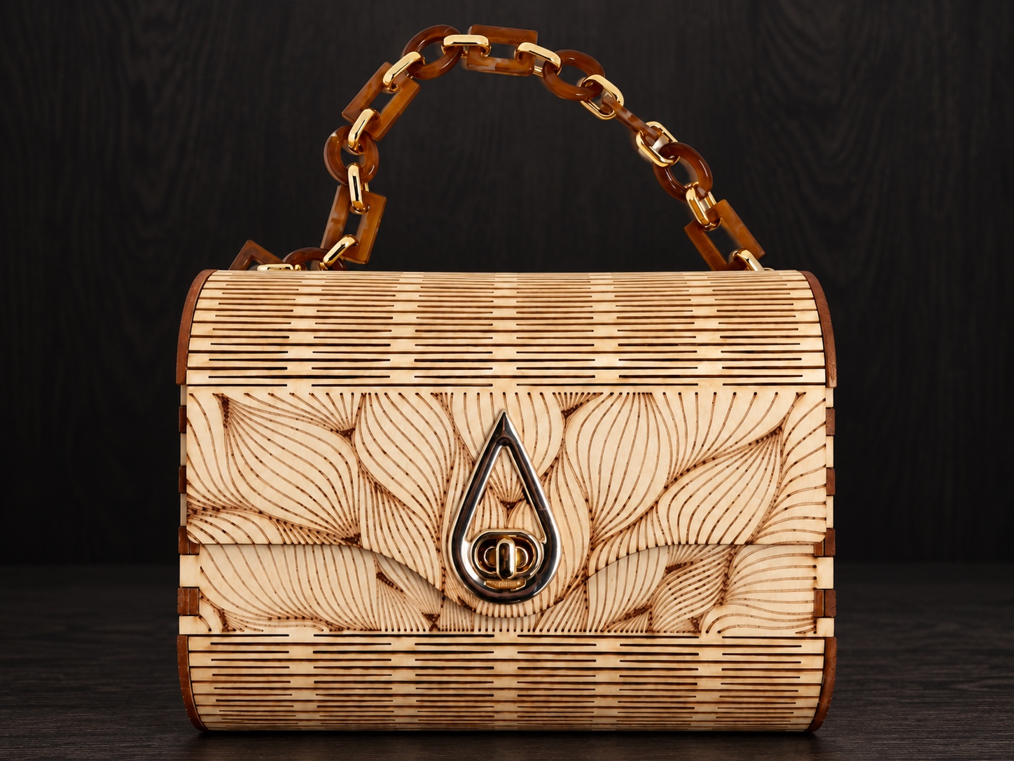 Reference SB 11 — Pale engraved-leaf wooden bag — handmade