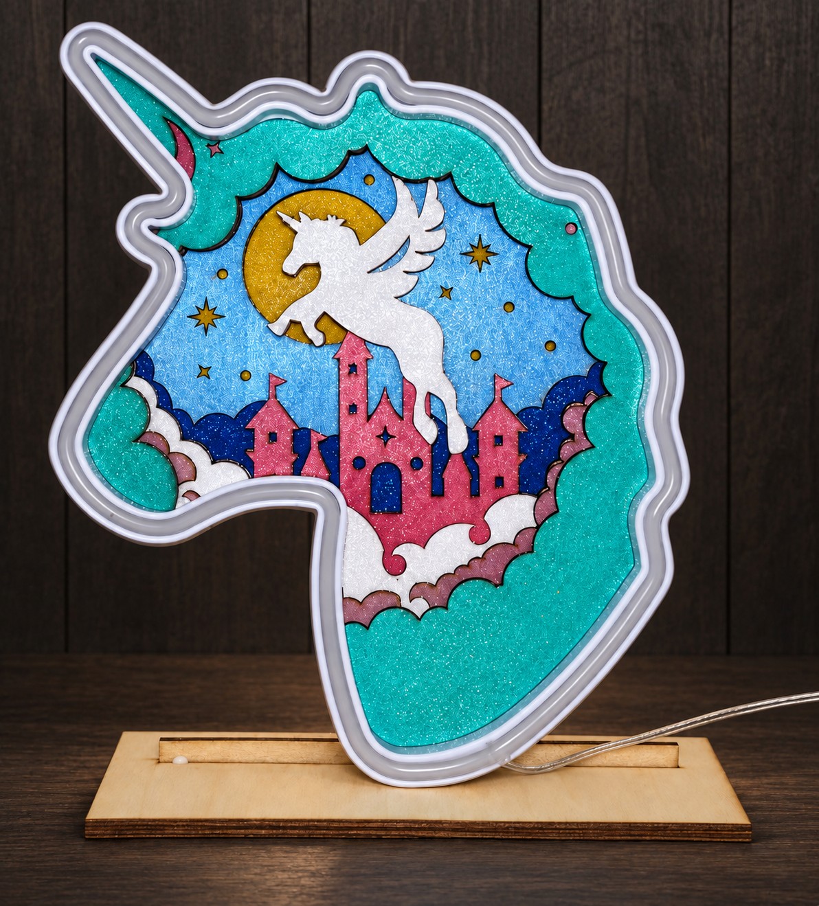 Castle and winged-unicorn lamp — unlit — AL 13a